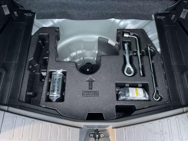 ノート Ｘ　１．２　Ｘ　純正ナビゲーション／アラウンドビューモニ（28枚目）