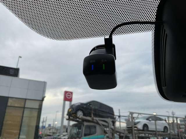 セレナ ｅ－パワー　ハイウェイスターＶ　１．２　ｅ－ＰＯＷＥＲ　ハイウェイスター　Ｖ　両側電動スライドドア／純正ナビバックモニ（28枚目）