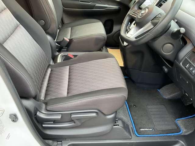 セレナ ｅ－パワー　ハイウェイスターＶ　１．２　ｅ－ＰＯＷＥＲ　ハイウェイスター　Ｖ　両側電動スライドドア／純正ナビバックモニ（37枚目）