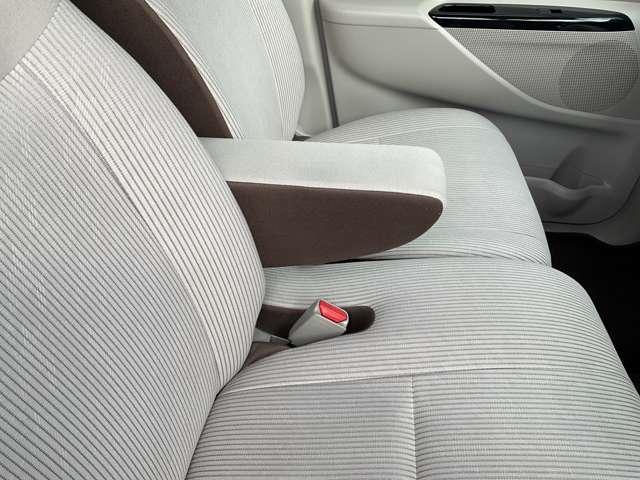 デイズルークス X 被害軽減ブレーキ 横滑防止装置 全周囲カメラ 日産純正メモリーナビ CDDVD再生 Bluetooth接続 プライバシーガラス 後席ロールサンシェイド 電動格納式ドアミラー ドラレコ前 オートエアコン(25枚目)