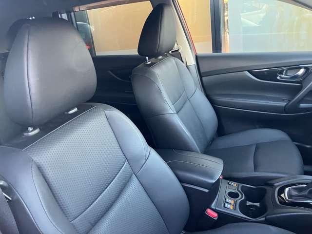 ���K�ɉ^�]�ł���h���C�u�|�W�V�����I�^�]�ȃV�[�g���t�^�[�ƃV�[�g�X���C�h�ŁA�����̂Ȃ��^�]�p�����Ƃ�܂��B�������h�����H�ς݂ŔG�ꂽ�܂܂ł����v�I