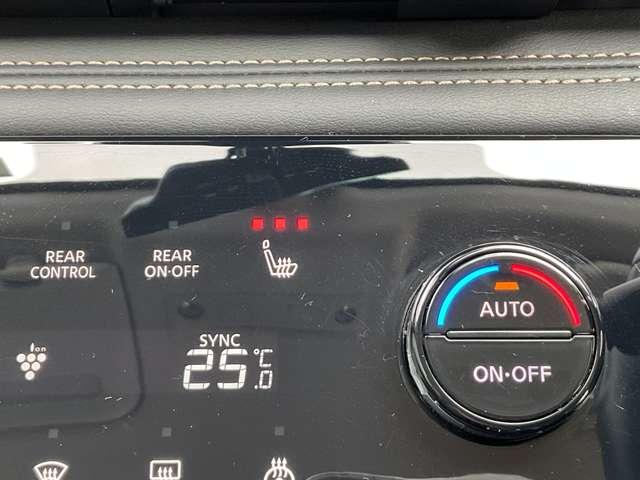 セレナ ２．０　ハイウェイスターＶ（10枚目）