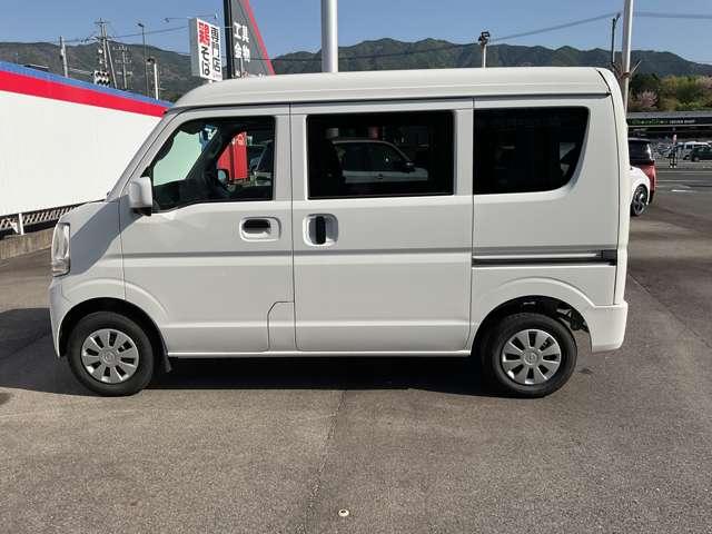 日産 ＮＶ１００クリッパーバン