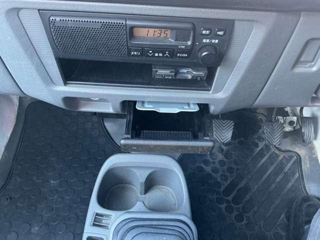 クリッパートラック ６６０　ＳＤエアコン付　４ＷＤ　パ－トタイム４ＷＤ　ＥＴＣ　運転席エア－バ（8枚目）