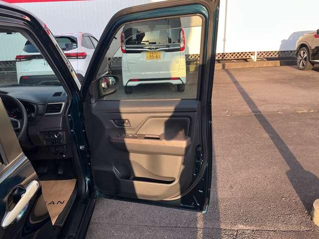 ルーミー G-T 1.0 G-T 前後ドラレコ タ-ボエンジン シ-トヒ-タ- 両側オ-トスライド オ-トライト オ-トマチックハイビ-ム(52枚目)