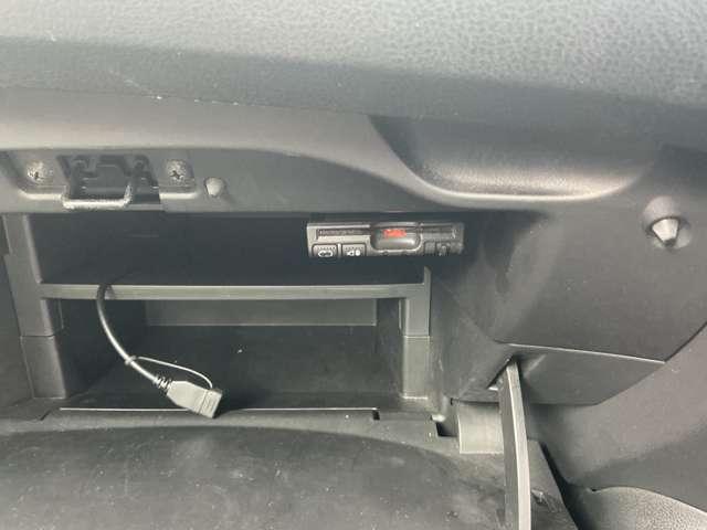 ノート e-パワー メダリスト 1.2 e-POWER メダリスト アラウンドビュ-モニタ- メモリ-ナビ オ-トエアコン オ-トライト フロントドラレコ(22枚目)