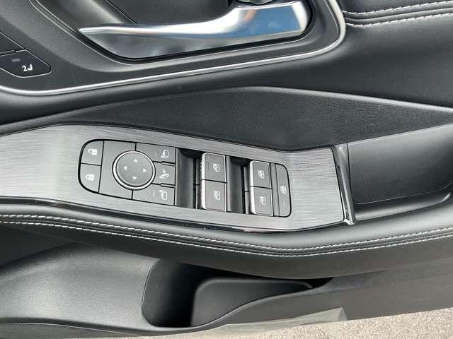 エクストレイル Ｇ　ｅ－４ＯＲＣＥ　１．５　Ｇ　ｅ－４ＯＲＣＥ　４ＷＤ　雹害車　ル－フレイル　アクティブヘッドライト　　プロパイロット　エマジェンシ－ブレ－キ　アランドビュ－モニタ－（32枚目）