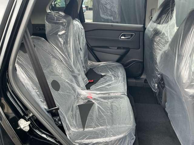 エクストレイル Ｇ　ｅ－４ＯＲＣＥ　１．５　Ｇ　ｅ－４ＯＲＣＥ　４ＷＤ　雹害車　ル－フレイル　アクティブヘッドライト　　プロパイロット　エマジェンシ－ブレ－キ　アランドビュ－モニタ－（36枚目）