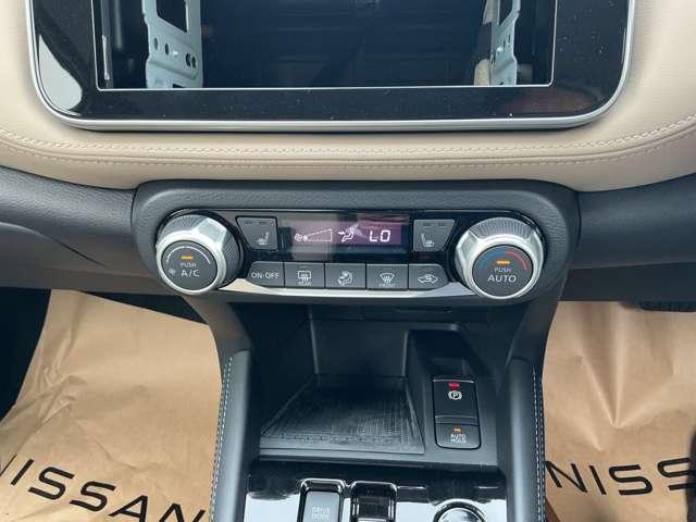 キックス 1.2 X ツートーン インテリアエディション (e-POWER) 雹害車 シ-トヒ-タ- SOSコール LEDヘ(12枚目)