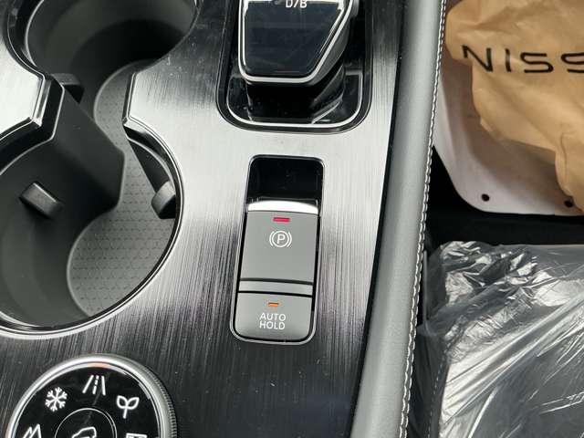 エクストレイル Ｇ　ｅ－４ＯＲＣＥ　１．５　Ｇ　ｅ－４ＯＲＣＥ　４ＷＤ　雹害車　メ－カ－ナビ　ＳＯＳコール　ＬＥＤヘッドライト　エマジェンシ－ブレ－キ　アランドビュ－モニタ－　アクティブヘッドランプ（17枚目）