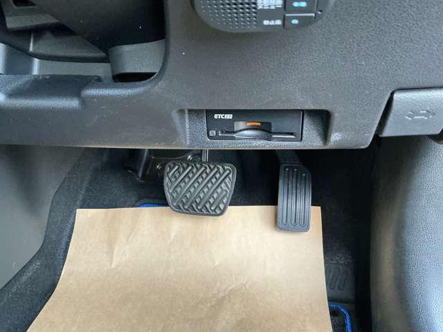 リーフ X Vセレクション 前後シ-トヒ-タ- プロパイロット エマジェンシ-ブレ-キ アランドビュ-モニタ- オ-トマチックハイビ-ム オ-トエアコン ドライブレコ-ダ-(27枚目)