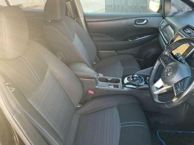 リーフ X Vセレクション 前後シ-トヒ-タ- プロパイロット エマジェンシ-ブレ-キ アランドビュ-モニタ- オ-トマチックハイビ-ム オ-トエアコン ドライブレコ-ダ-(31枚目)