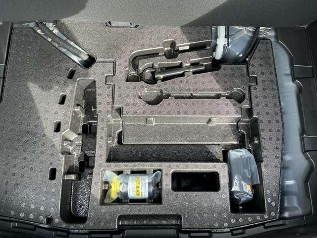 オーラ ニスモ 1.2 NISMO 雹害車 BOSEサウンドシステム SOSコ-ル エマジェンシ-ブレ-キ アランドビュ-モニタ- プロパイロット(37枚目)