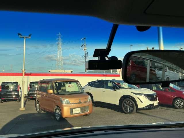 エルグランド ２５０ハイウェイスターＳ　ニスモローダウンキット　メモリ－ナビ　バックモニタ－　ＬＥＤヘッドライト　ドライブレコ－ダー　オ－トクル－ズ　オ－トエアコン（9枚目）