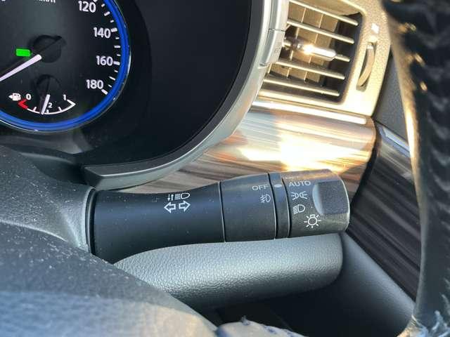 エルグランド ２５０ハイウェイスターＳ　ニスモローダウンキット　メモリ－ナビ　バックモニタ－　ＬＥＤヘッドライト　ドライブレコ－ダー　オ－トクル－ズ　オ－トエアコン（14枚目）