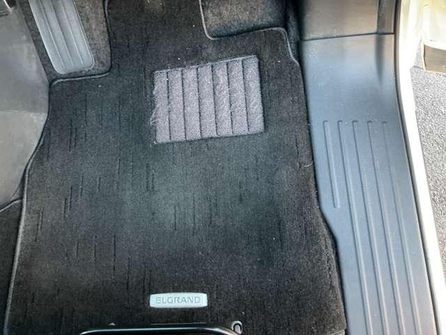 エルグランド ２５０ハイウェイスターＳ　ニスモローダウンキット　メモリ－ナビ　バックモニタ－　ＬＥＤヘッドライト　ドライブレコ－ダー　オ－トクル－ズ　オ－トエアコン（29枚目）