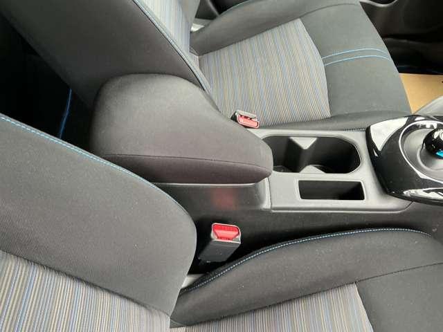 リーフ Ｘ　前後ドライブレコ－ダ　シ－トヒ－タ－フロント　エマジェンシ－ブレ－キ　メモリ－ナビ　バックモニタ－　クル－ズコントロ－ル　オ－トマチックハイビ－ム（24枚目）