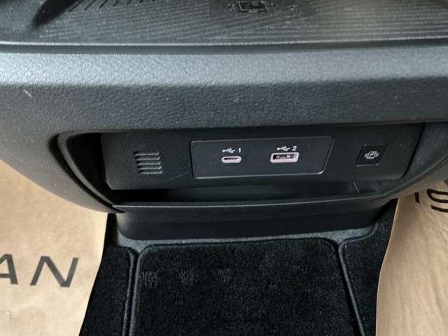 セレナ 2.0 ハイウェイスターV パドルシフト 前後ドライブレコ-ダ(14枚目)