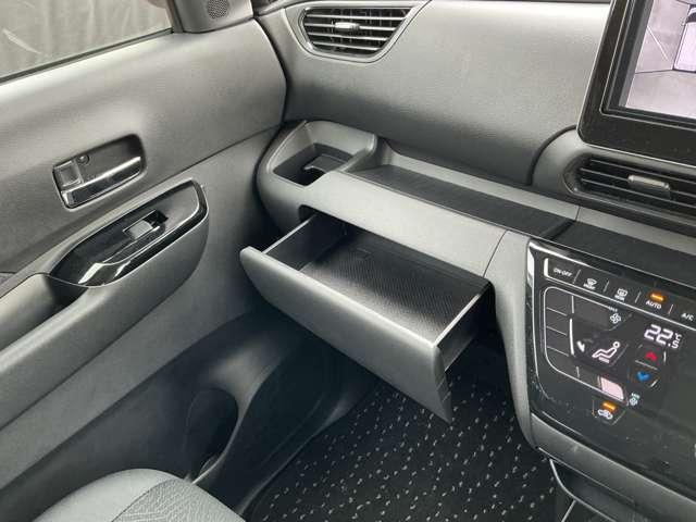 ルークス ハイウェイスター　Ｘ　６６０　ハイウェイスターＸ　ＳＯＳコール　メモリ－ナビ　アランドビュ－モニタ－　片側オ－トスライドドア－　オ－トマチックハイビ－ム　エマジェンシ－ブレ－キ（16枚目）