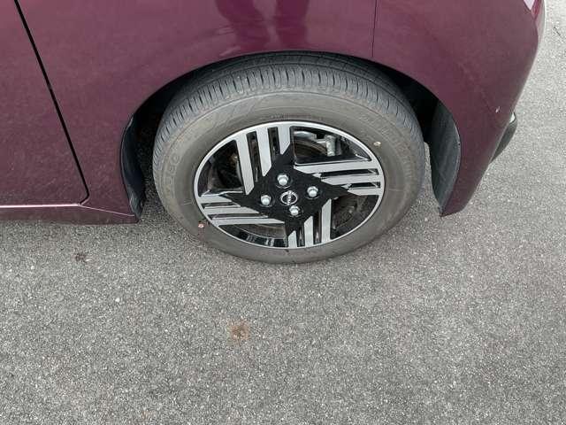 ルークス ハイウェイスター　Ｘ　６６０　ハイウェイスターＸ　ＳＯＳコール　メモリ－ナビ　アランドビュ－モニタ－　片側オ－トスライドドア－　オ－トマチックハイビ－ム　エマジェンシ－ブレ－キ（18枚目）