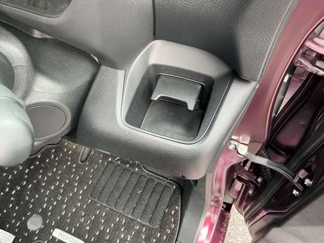 ルークス ハイウェイスター　Ｘ　６６０　ハイウェイスターＸ　ＳＯＳコール　メモリ－ナビ　アランドビュ－モニタ－　片側オ－トスライドドア－　オ－トマチックハイビ－ム　エマジェンシ－ブレ－キ（22枚目）