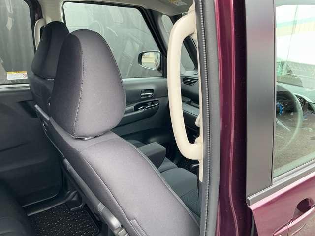 ルークス ハイウェイスター　Ｘ　６６０　ハイウェイスターＸ　ＳＯＳコール　メモリ－ナビ　アランドビュ－モニタ－　片側オ－トスライドドア－　オ－トマチックハイビ－ム　エマジェンシ－ブレ－キ（31枚目）