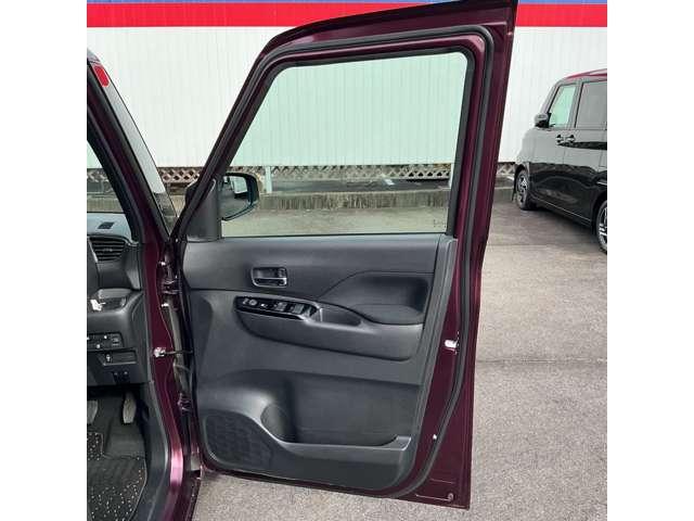 ルークス ハイウェイスター　Ｘ　６６０　ハイウェイスターＸ　ＳＯＳコール　メモリ－ナビ　アランドビュ－モニタ－　片側オ－トスライドドア－　オ－トマチックハイビ－ム　エマジェンシ－ブレ－キ（50枚目）