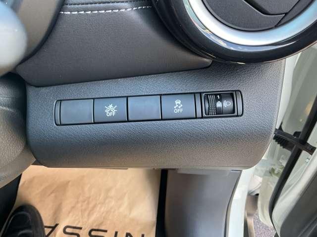 キックス X 1.2 X (e-POWER) SOSコール LEDヘッドライト エマジェンシ-ブレ-キ アランドビュ-モニタ- オ-トマチックハイビ-ム(23枚目)