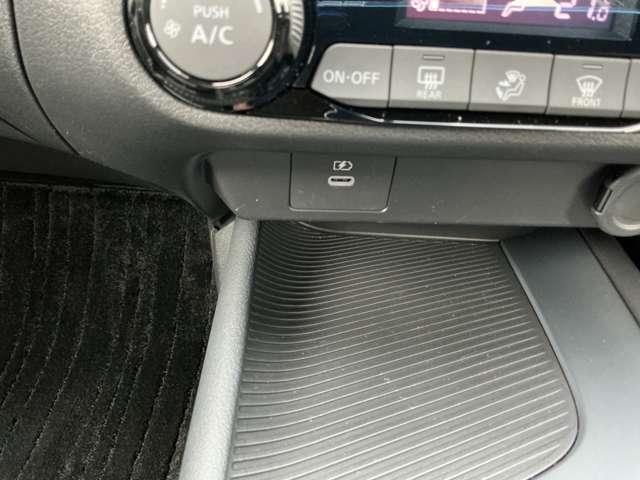 ノート Ｘ　１．２　Ｘ　メモリ－ナビ　バックモニタ－　エマジェンシ－ブレ－キ　ＬＥＤヘッドライト　ハンドルスイッチ　オ－トマチックハイビ－ム（9枚目）