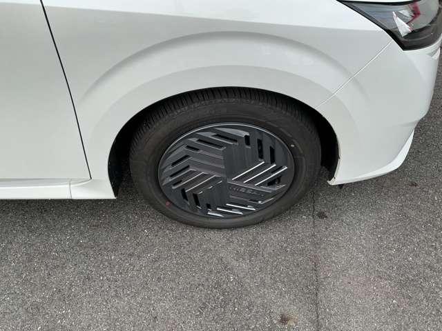 ノート Ｘ　１．２　Ｘ　メモリ－ナビ　バックモニタ－　エマジェンシ－ブレ－キ　ＬＥＤヘッドライト　ハンドルスイッチ　オ－トマチックハイビ－ム（18枚目）