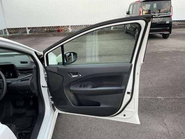 ノート Ｘ　１．２　Ｘ　メモリ－ナビ　バックモニタ－　エマジェンシ－ブレ－キ　ＬＥＤヘッドライト　ハンドルスイッチ　オ－トマチックハイビ－ム（41枚目）