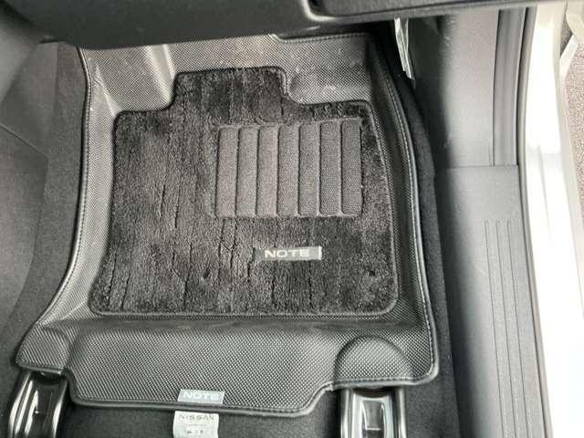 ノート Ｘ　１．２　Ｘ　メモリ－ナビ　バックモニタ－　ハンドルスイッチ　エマジェンシ－ブレ－キ　ＬＥＤヘッドライト　オ－トマチックハイビ－ム（27枚目）