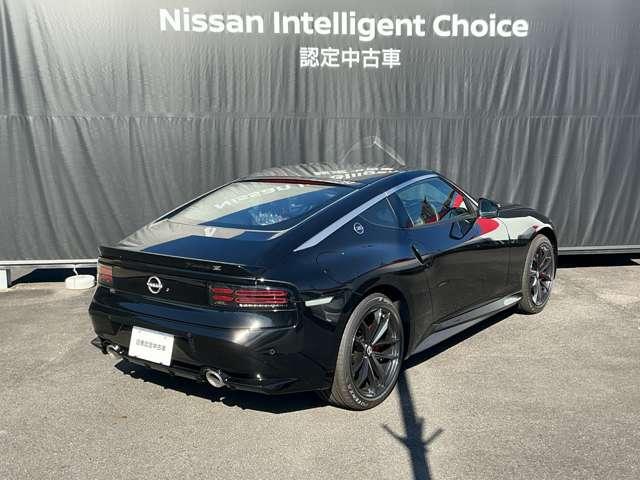 フェアレディＺ バージョンＳＴ　３．０　バージョン　ＳＴ　雹害車　マニュアル６速ミッション　ＳＯＳコール　ＬＥＤヘッドライト　エマジェンシ－ブレ－キ　バックモニタ－（2枚目）