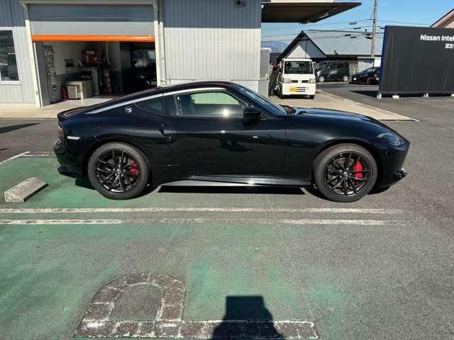 フェアレディＺ バージョンＳＴ　３．０　バージョン　ＳＴ　雹害車　マニュアル６速ミッション　ＳＯＳコール　ＬＥＤヘッドライト　エマジェンシ－ブレ－キ　バックモニタ－（37枚目）