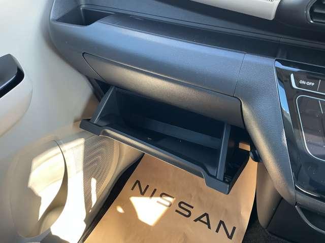 デイズ Ｘ　６６０　Ｘ　エマジェンシ－ブレ－キ　バックモニタ－　オ－トライト　オ－トマチックハイビ－　オ－トエアコン　アルミホイ－ル（17枚目）