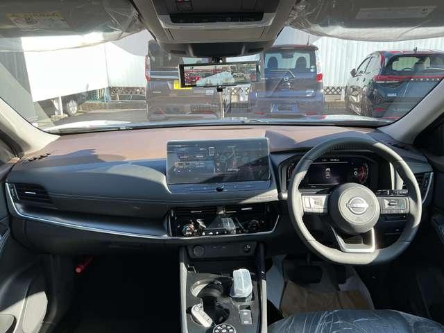 エクストレイル Ｘ　ｅ－４ＯＲＣＥ　１．５　Ｘ　ｅ－４ＯＲＣＥ　４ＷＤ　雹害車エクストリ－マ－　プロパイロット　シ－トヒ－タ－　アランドビュ－モニタ－　エマジェンシ－ブレ－キ　パワ－シ－トメモリ－（6枚目）