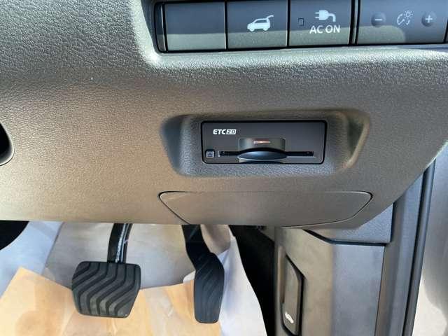 エクストレイル Ｘ　ｅ－４ＯＲＣＥ　１．５　Ｘ　ｅ－４ＯＲＣＥ　４ＷＤ　雹害車エクストリ－マ－　プロパイロット　シ－トヒ－タ－　アランドビュ－モニタ－　エマジェンシ－ブレ－キ　パワ－シ－トメモリ－（24枚目）