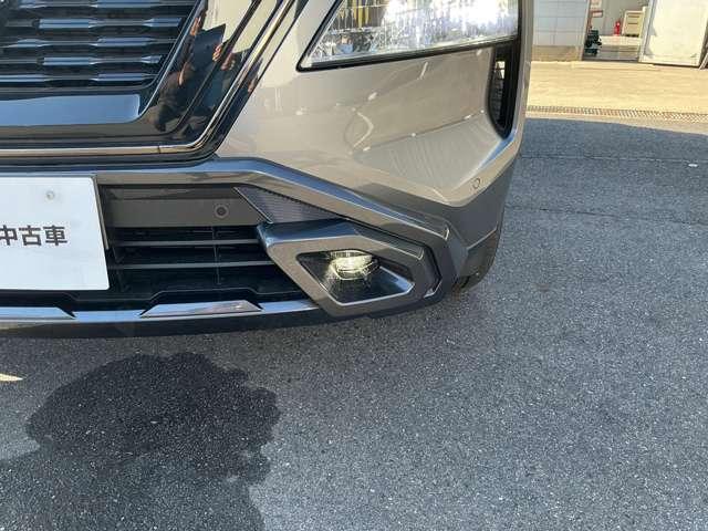 エクストレイル Ｘ　ｅ－４ＯＲＣＥ　１．５　Ｘ　ｅ－４ＯＲＣＥ　４ＷＤ　雹害車エクストリ－マ－　プロパイロット　シ－トヒ－タ－　アランドビュ－モニタ－　エマジェンシ－ブレ－キ　パワ－シ－トメモリ－（38枚目）