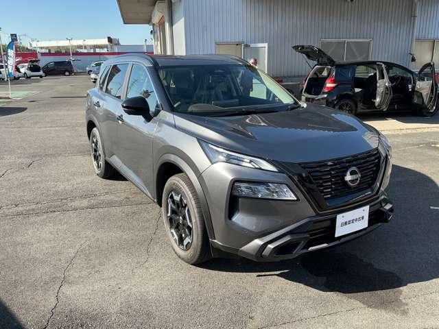 エクストレイル Ｘ　ｅ－４ＯＲＣＥ　１．５　Ｘ　ｅ－４ＯＲＣＥ　４ＷＤ　雹害車エクストリ－マ－　プロパイロット　シ－トヒ－タ－　アランドビュ－モニタ－　エマジェンシ－ブレ－キ　パワ－シ－トメモリ－（41枚目）