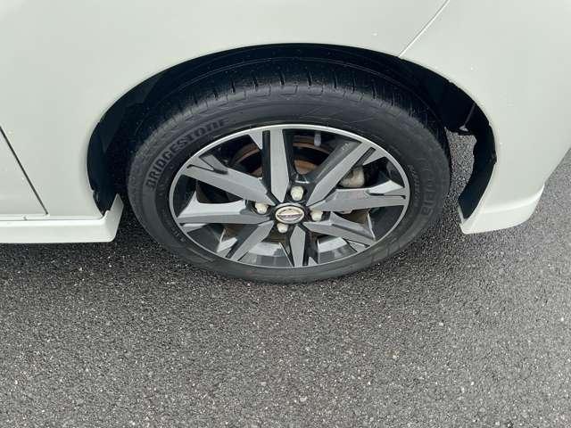 デイズルークス ハイウェイスター　Ｇターボ　６６０　ハイウェイスター　Ｇターボ　両側オ－トスライド　メモリ－ナビ　アルミホイ－ル　アランドビュ－モニタ－　エマジェンシ－ブレ－キ－（19枚目）