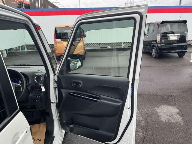 デイズルークス ハイウェイスター　Ｇターボ　６６０　ハイウェイスター　Ｇターボ　両側オ－トスライド　メモリ－ナビ　アルミホイ－ル　アランドビュ－モニタ－　エマジェンシ－ブレ－キ－（49枚目）