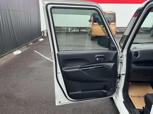 デイズルークス ハイウェイスター　Ｇターボ　６６０　ハイウェイスター　Ｇターボ　両側オ－トスライド　メモリ－ナビ　アルミホイ－ル　アランドビュ－モニタ－　エマジェンシ－ブレ－キ－（57枚目）