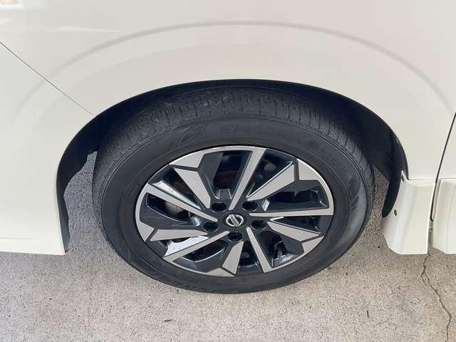 セレナ ハイウェイスターＶ　メモリーナビ・アラウンドビューモニター・ＥＴＣ・後席モニター・インテリジェントルームミラー・ナビ連動前後ドラレコ・プロパイロット・シートカバー（48枚目）