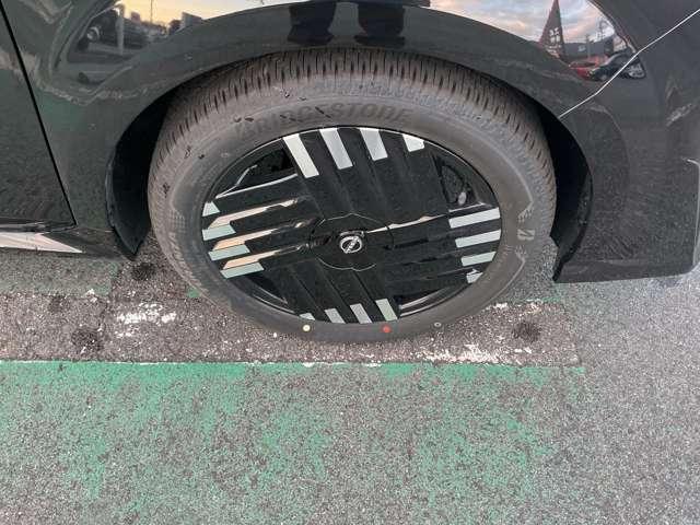 オーラ １．２　Ｇ　雹害車　ＢＯＳＥサウンドシステム　ＳＯＳコール　プロパイロット　アランドビュ－モニタ－　エマ－ジェンシ－ブレ－キ　ワイヤレス充電（18枚目）