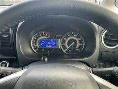 �֥롼�����ȥ��졼�Υ���ǡ�����󤬥���������ѥ᡼��������³��ǽ��Υ��ǳ�����ʤɤ�ɽ�����륻�󥿡��ǥ����ץ쥤�ȥ����ɥ饤�֤��ڤ����ʤ륨�����󥸥��������դ��� 6