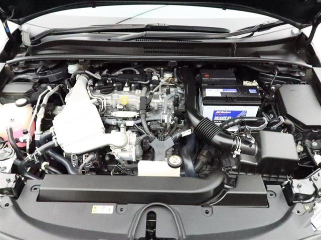 スチームがけでエンジンルームの汚れも綺麗にクリーニング！エンジンルームが綺麗ですと日常点検もしやすく、コンディションのチェックや維持の面でとってもプラスですね！