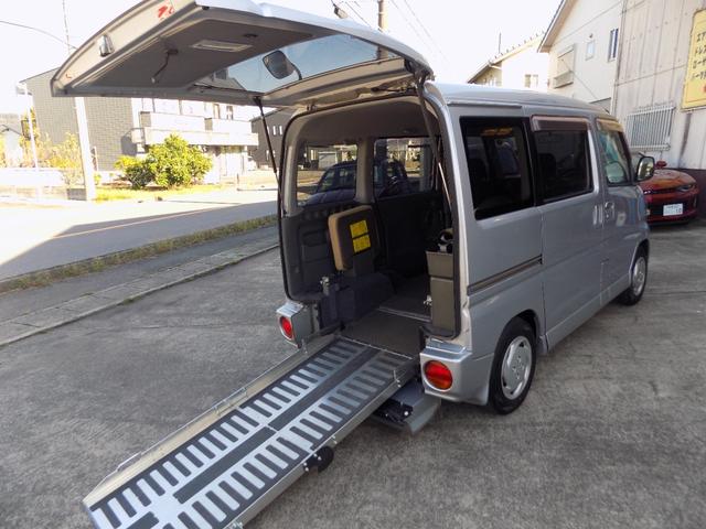 タウンボックス 　ニュールダウン式　ハイドロサスペンション・福祉車両・キーレス・パワーウィンドウ・スライド車両・ハイルーフ（6枚目）