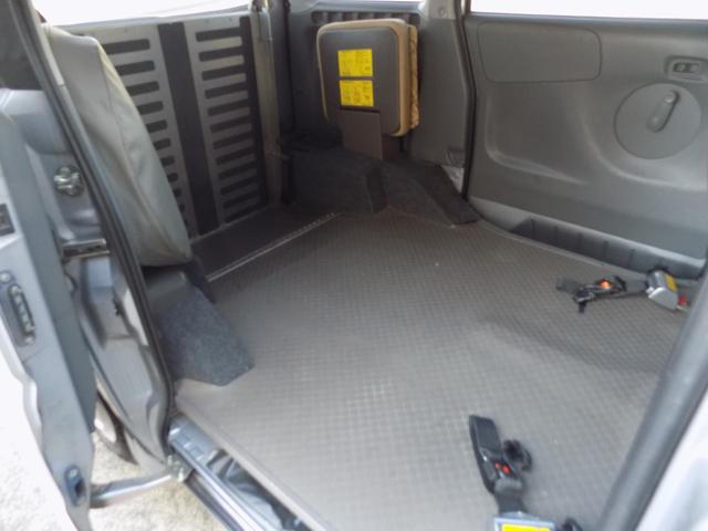 タウンボックス 　ニュールダウン式　ハイドロサスペンション・福祉車両・キーレス・パワーウィンドウ・スライド車両・ハイルーフ（12枚目）