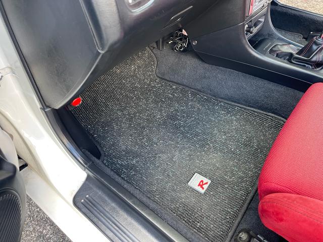 インテグラ タイプＲ　タイプＲ後期最終モデル　７５０００キロ　赤レカロシート２脚　純正キーレス　タイミングベルト交換　当時保証書取説　車検対応スポーツマフラー　内外装オリジナル（24枚目）