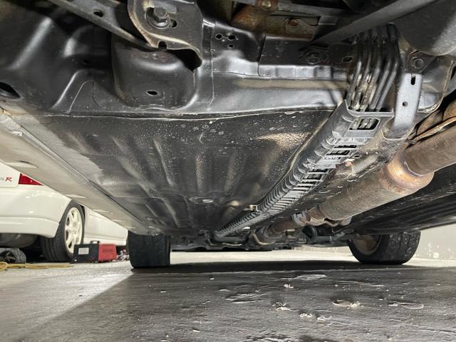 インテグラ タイプＲ　タイプＲ後期最終モデル　７５０００キロ　赤レカロシート２脚　純正キーレス　タイミングベルト交換　当時保証書取説　車検対応スポーツマフラー　内外装オリジナル（38枚目）